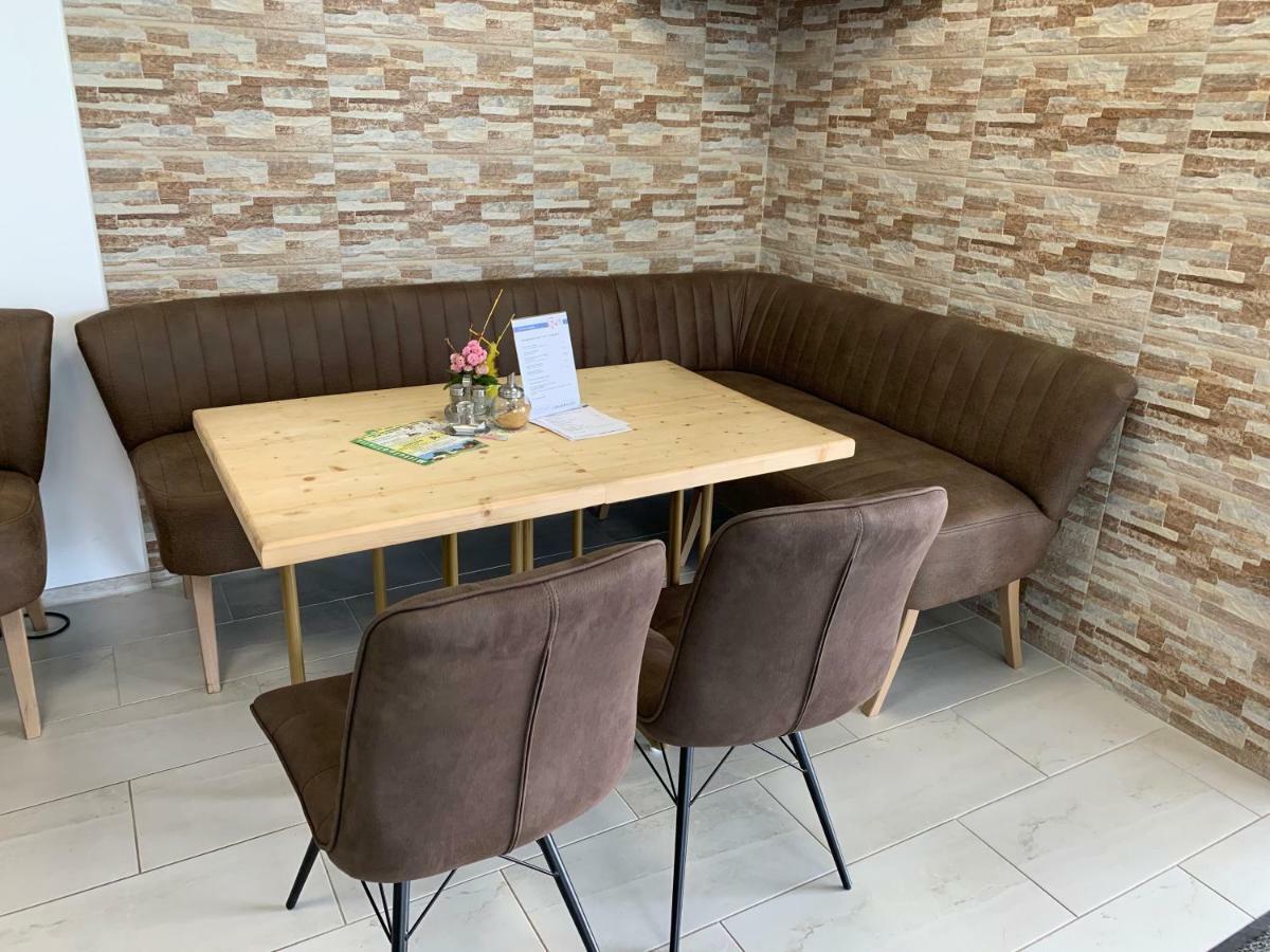 Twt Motel Triptis Εξωτερικό φωτογραφία